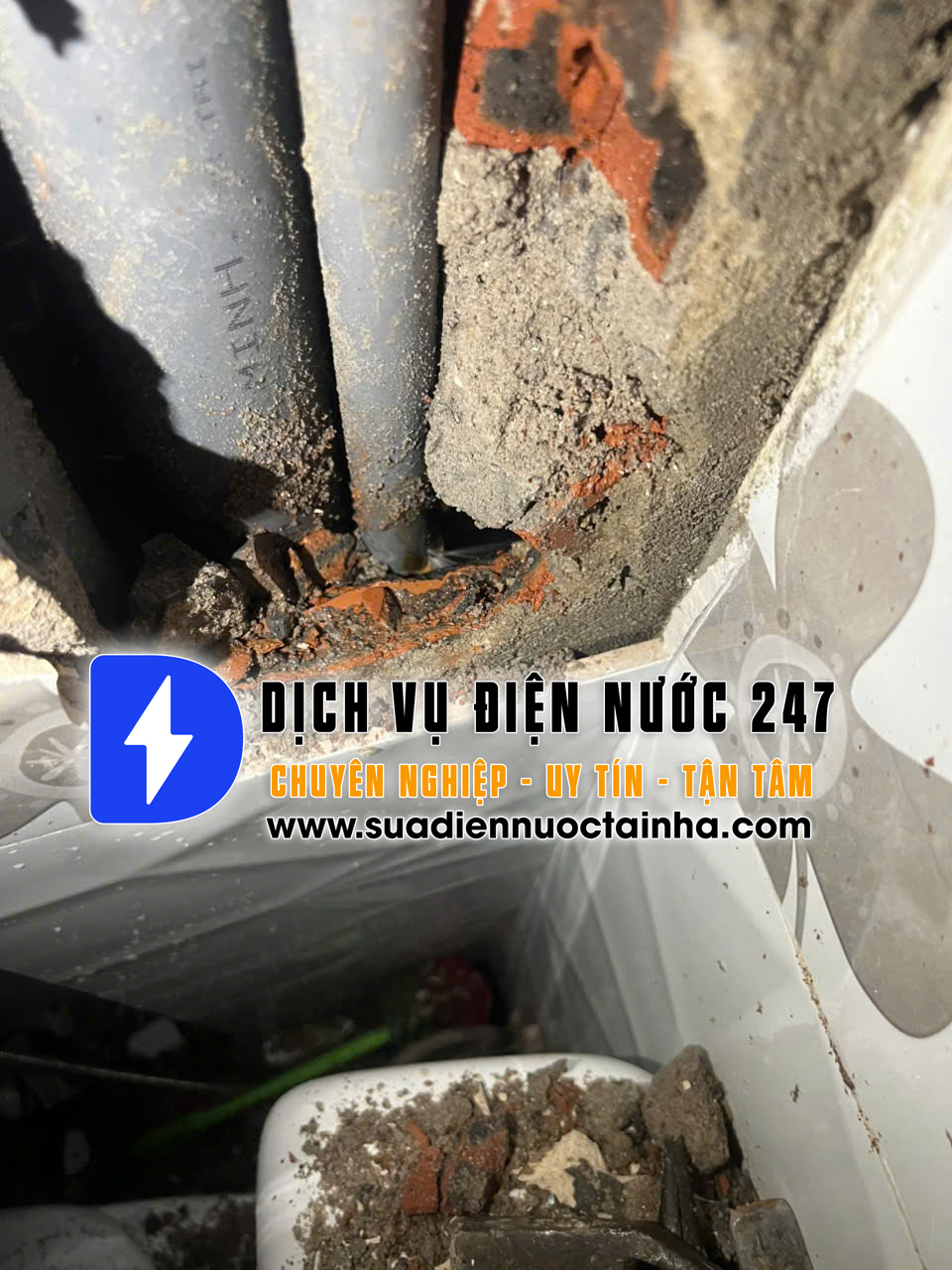Thợ dò tìm và sửa ống nước rò rỉ âm tường